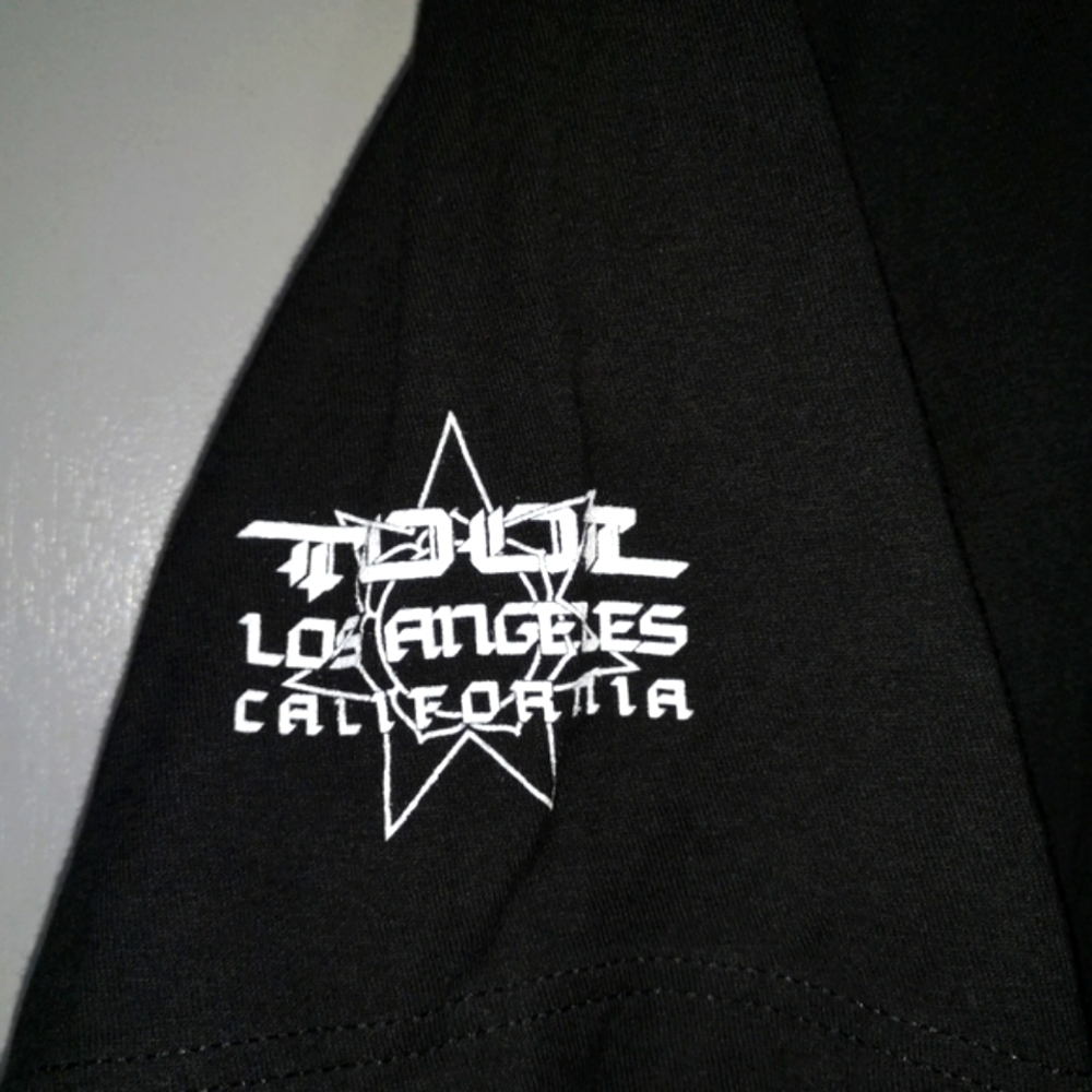 TOOL- BAND TEE - Picture 3 of 6